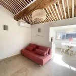 Magnifique Appartement + Terrasse Au Coeur D\'Aix
