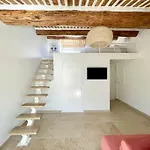 Magnifique Appartement + Terrasse Au Coeur D\'Aix