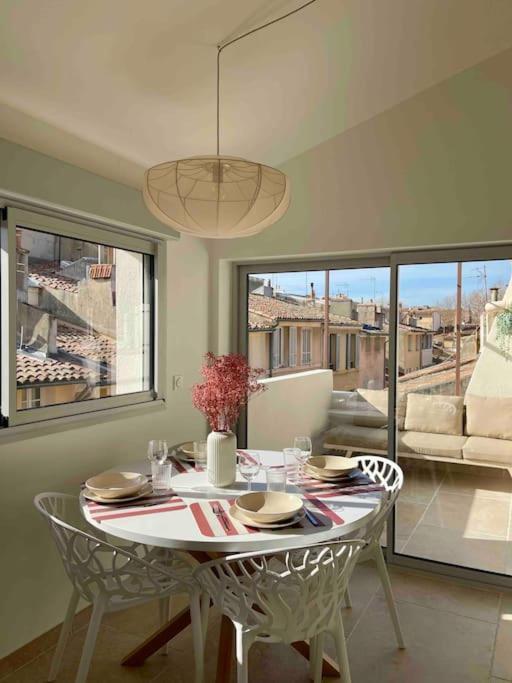 Magnifique + Terrasse Au Coeur D'aix Apartment
